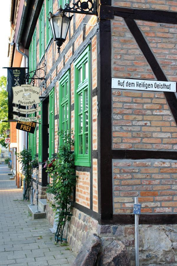 "Zum Heiligen Geisthof" Parchim Exterior foto
